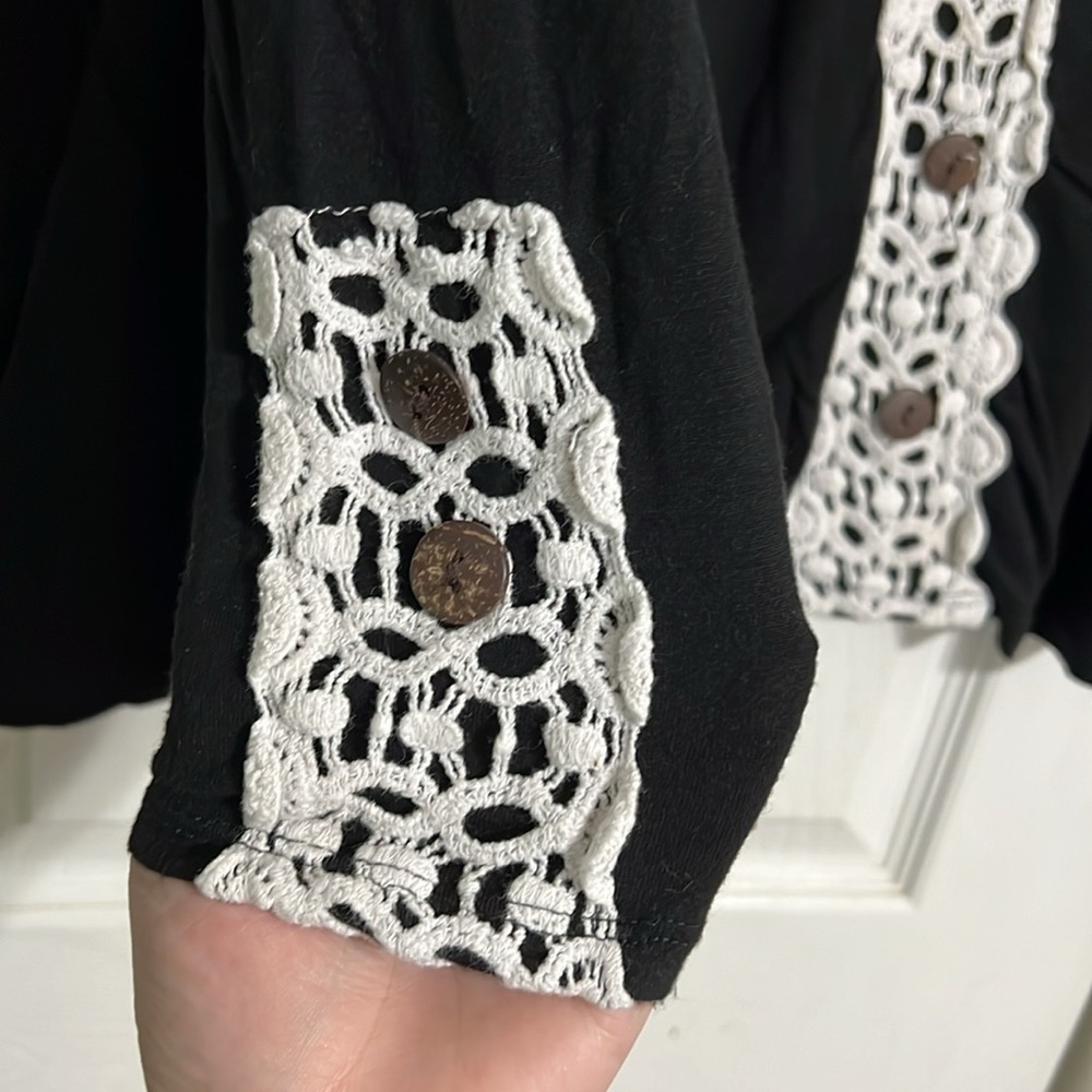 MOA USA Black Top Blouse Lace Front & Sleeve Long Sleeve - Picture 5 of 7